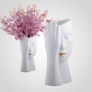 Декоративная ваза Ceramic&Face белого цвета 13*11*25 см