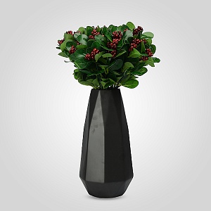 Декоративная ветка с ягодами и листьями (от 12шт.)